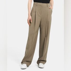 Theory Pleated Wide-Leg Pant in Good Wool